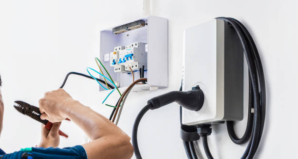 Best Licensed Electrician  in Roanoke, IN